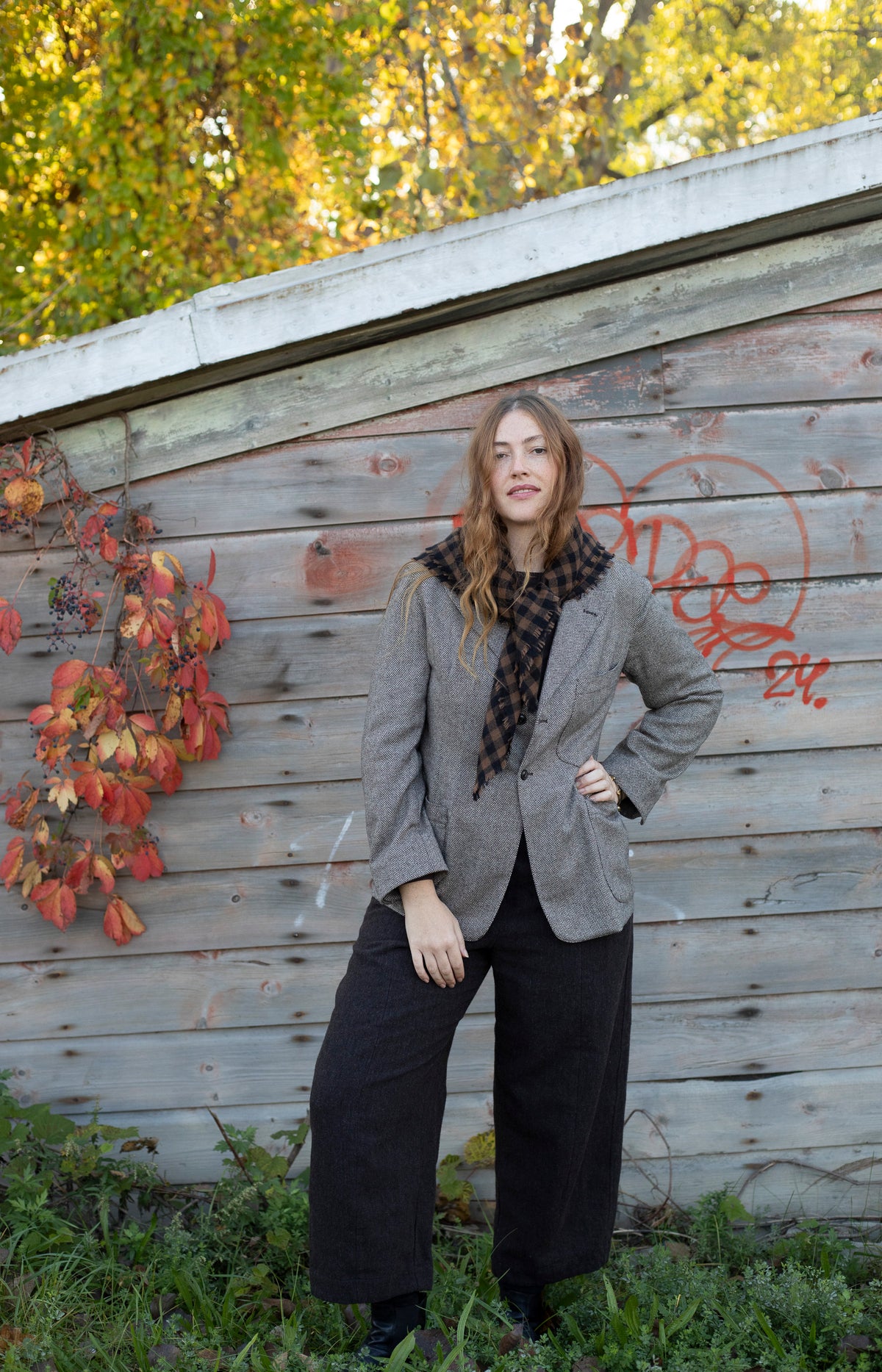 Black & Spice Check Cashmere Scarf