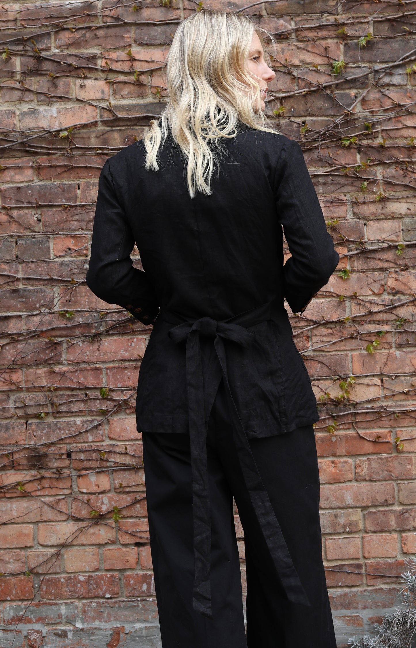Black Three Pocket Blazer