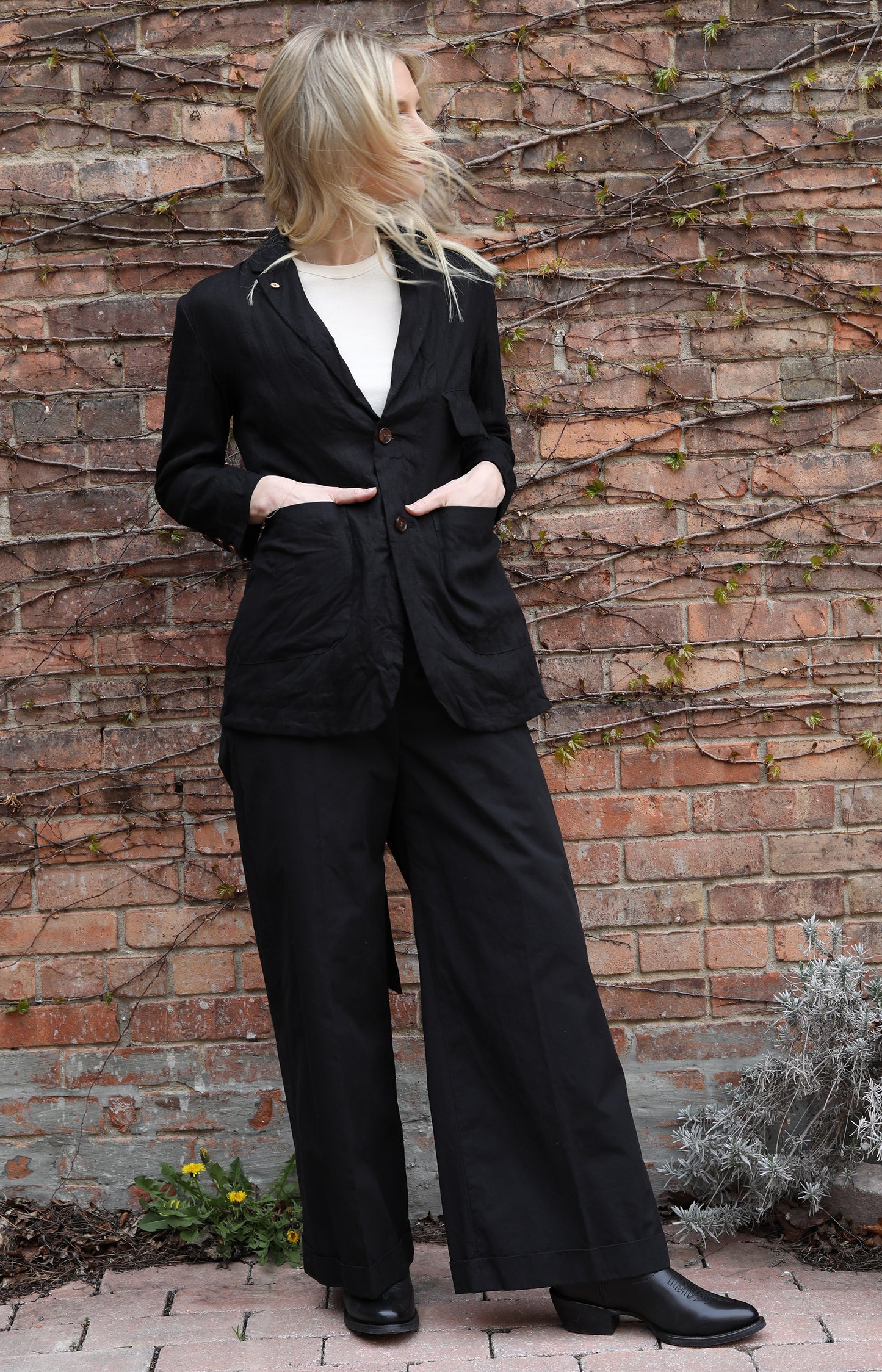 Black Three Pocket Blazer
