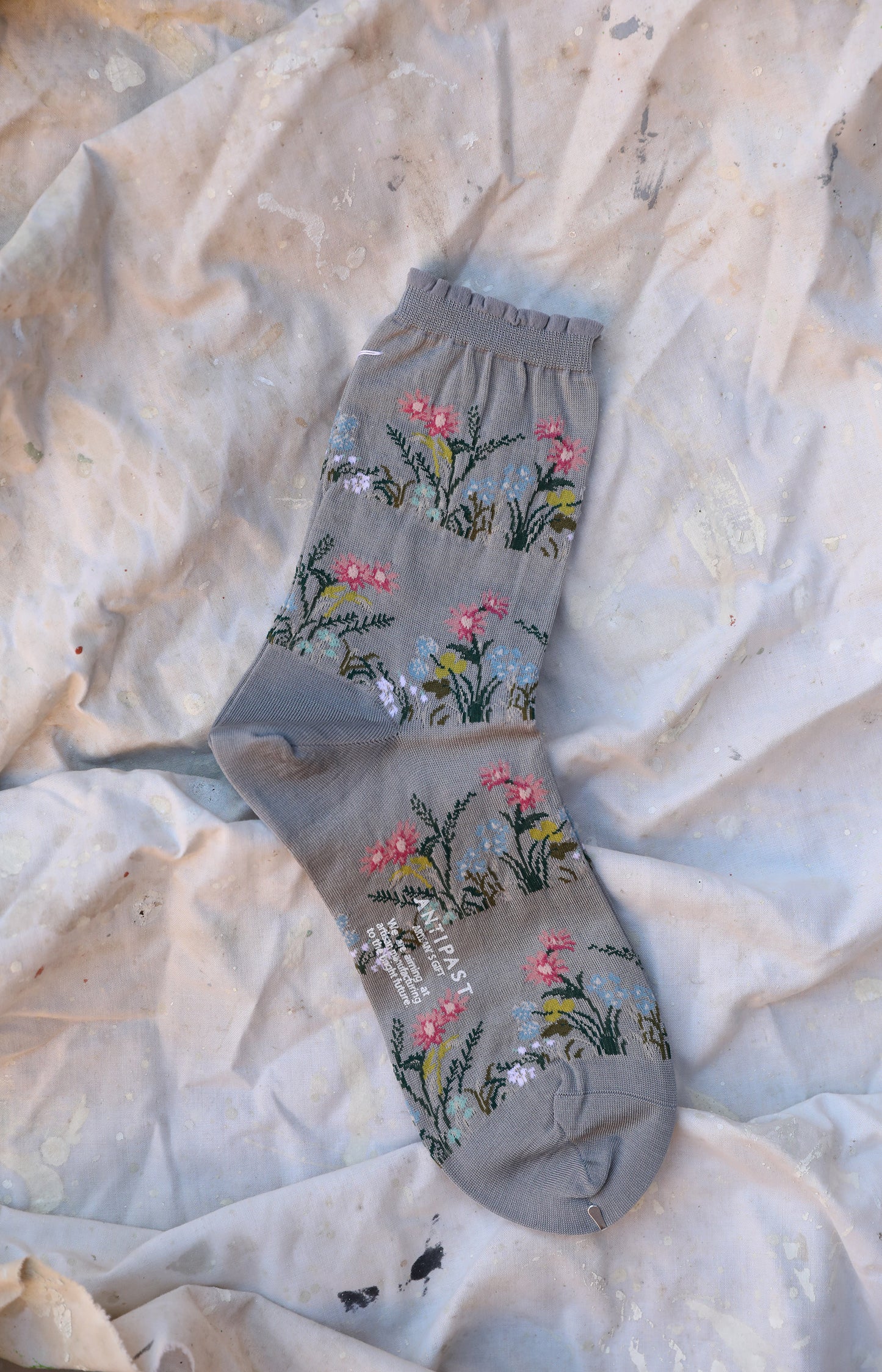 Grey Wild Flowers Socks