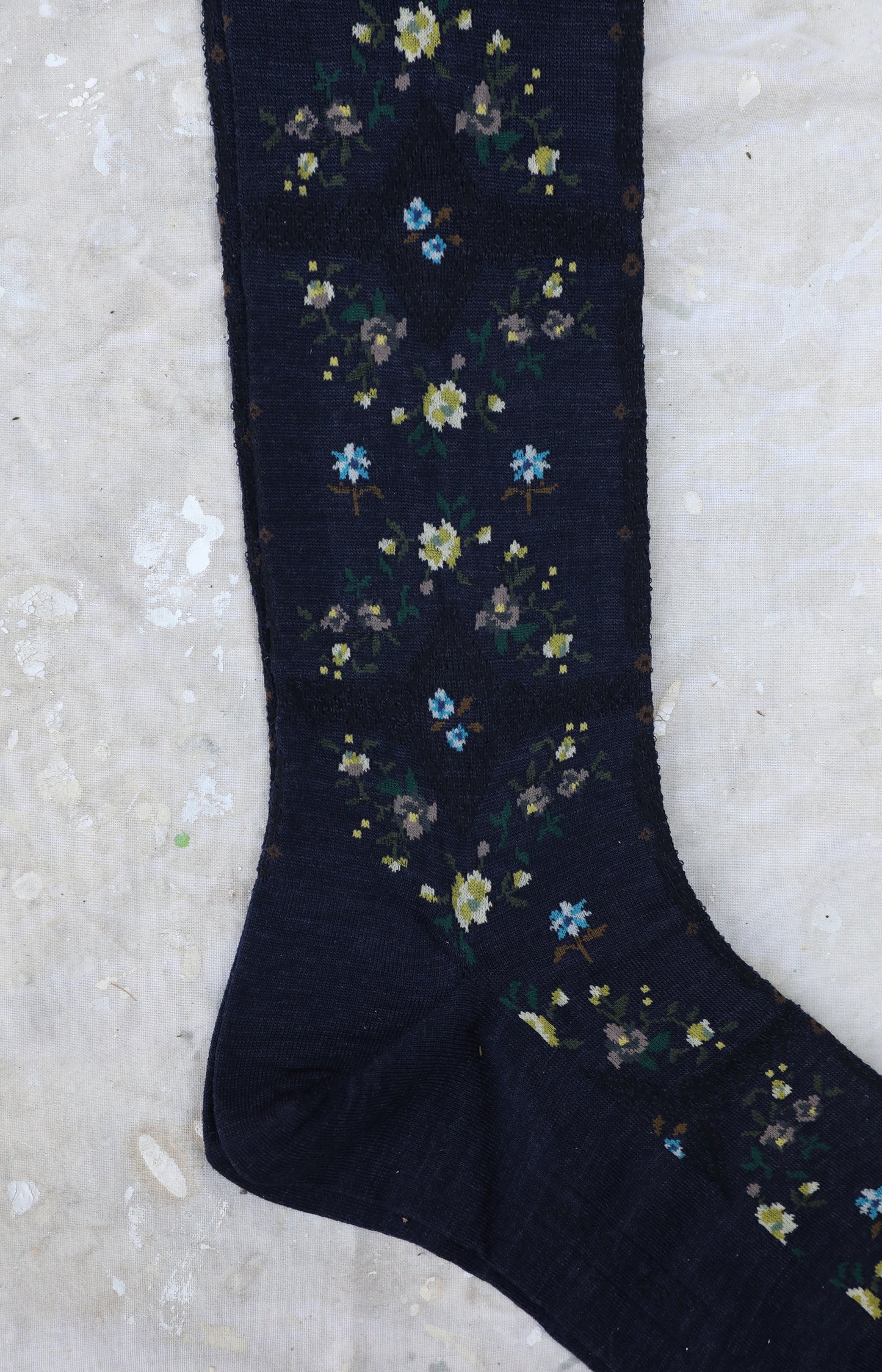 Tall Navy Rose Wall Socks