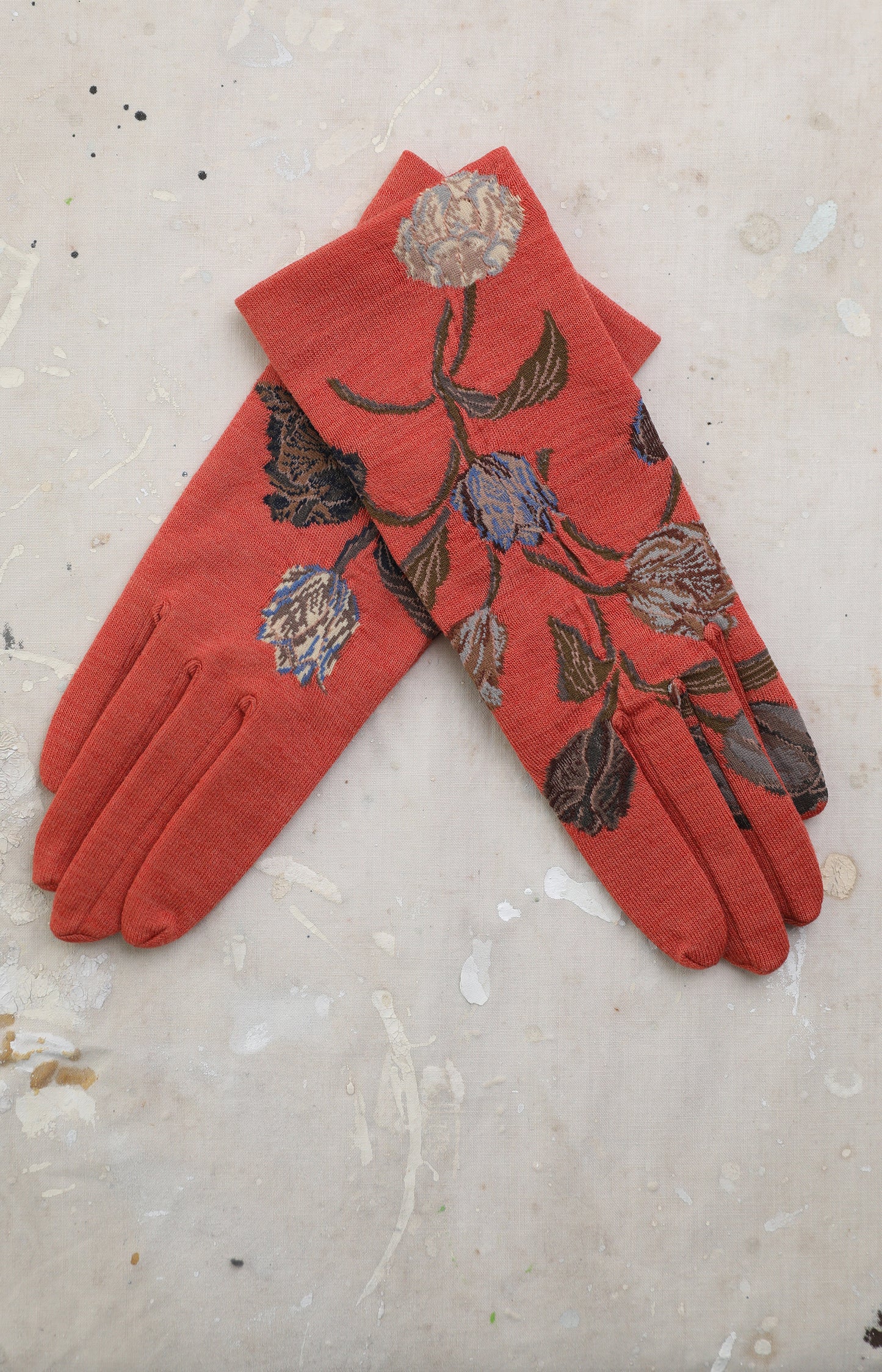 Coral Tulip Gloves