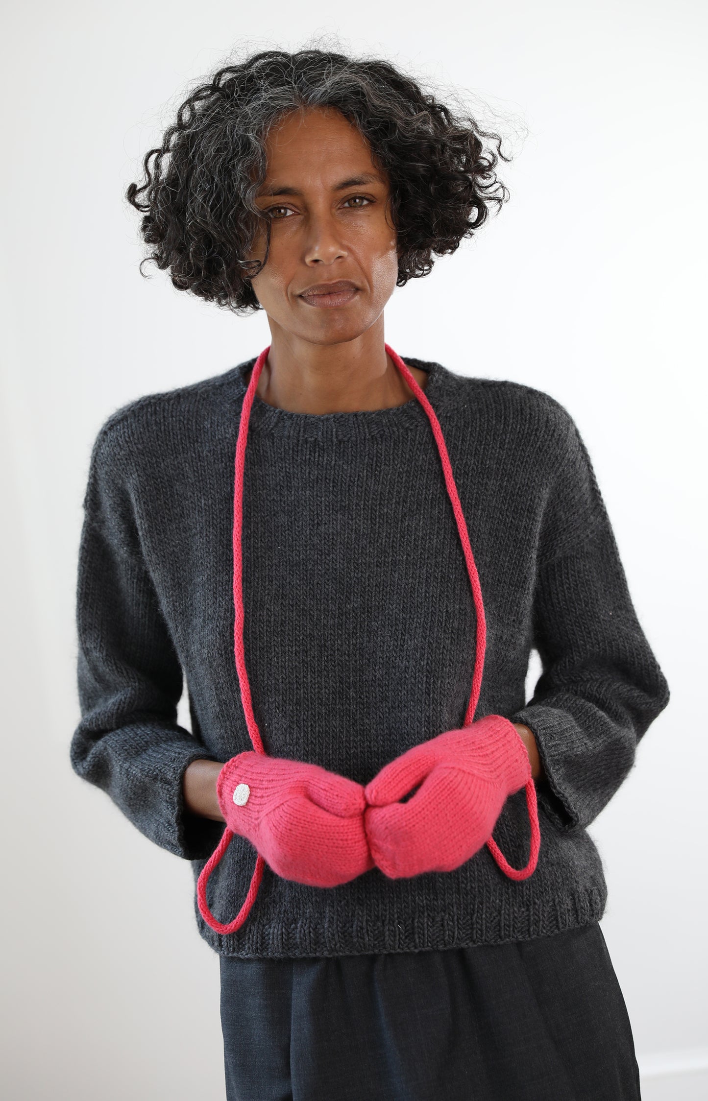 Coral Presina Mittens