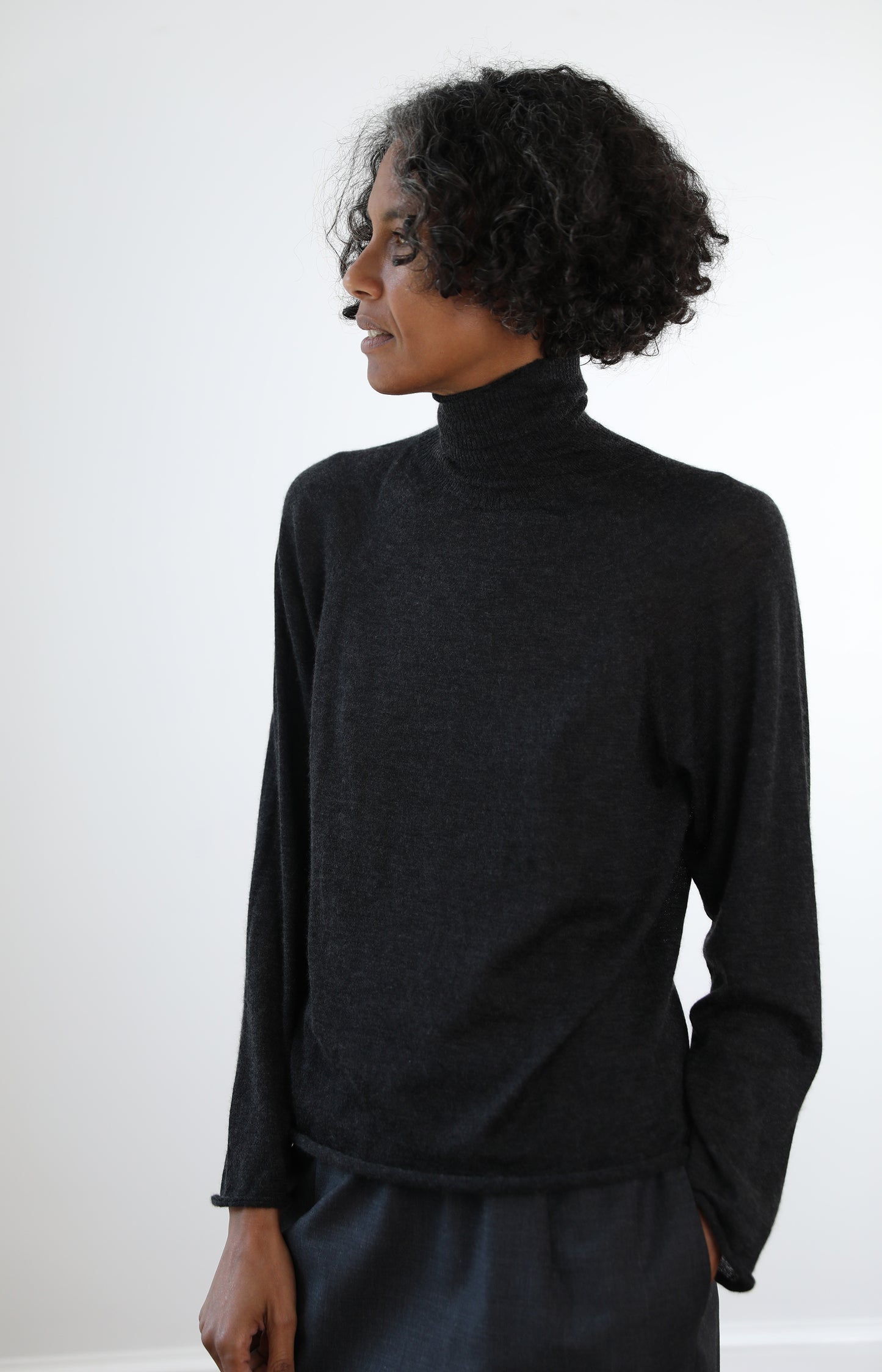 Anthracite Grey Lupo Turtleneck