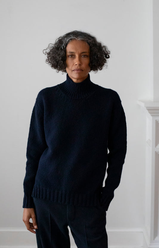 Navy Nero Mockneck Pullover