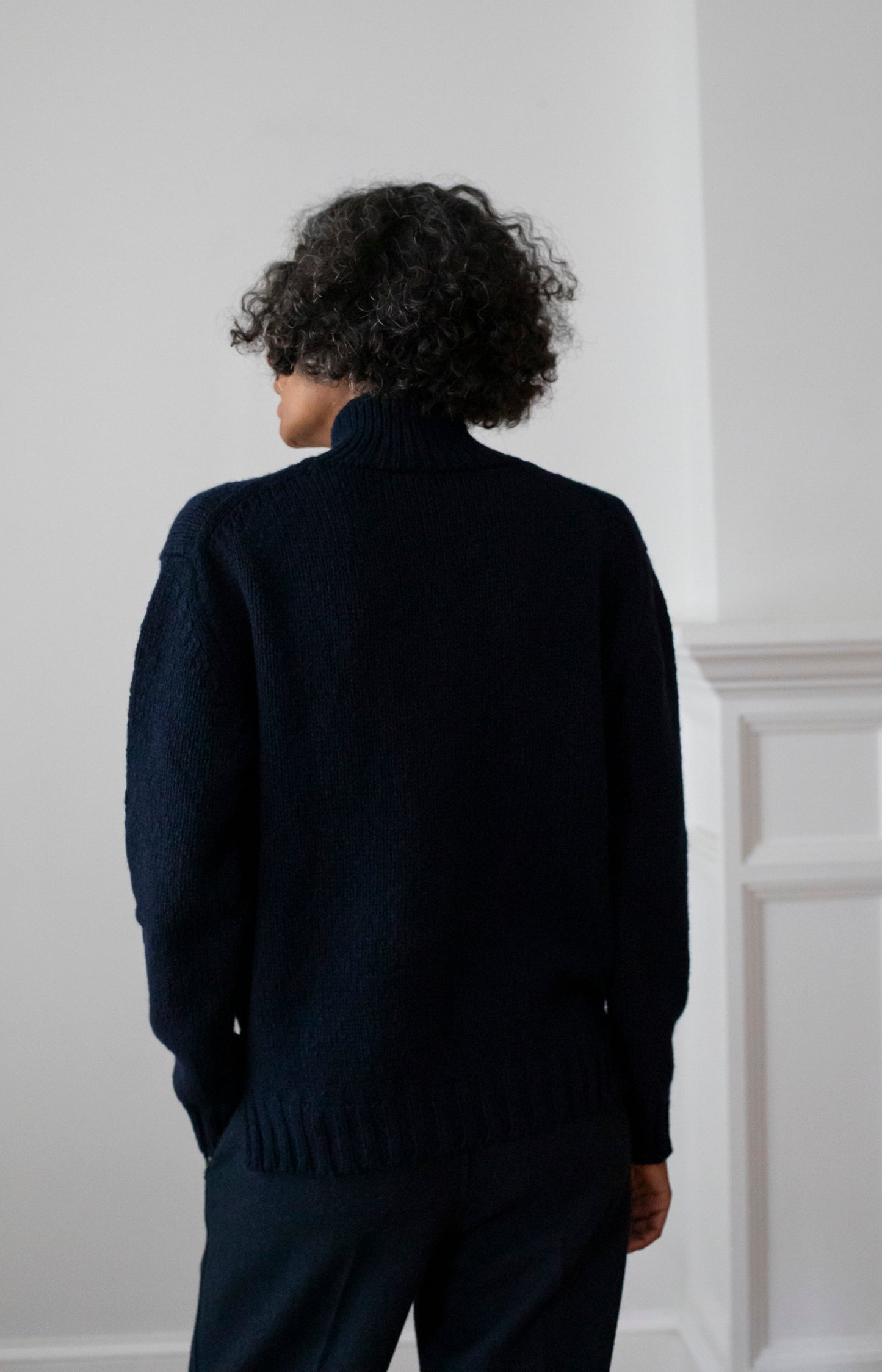 Navy Nero Mockneck Pullover