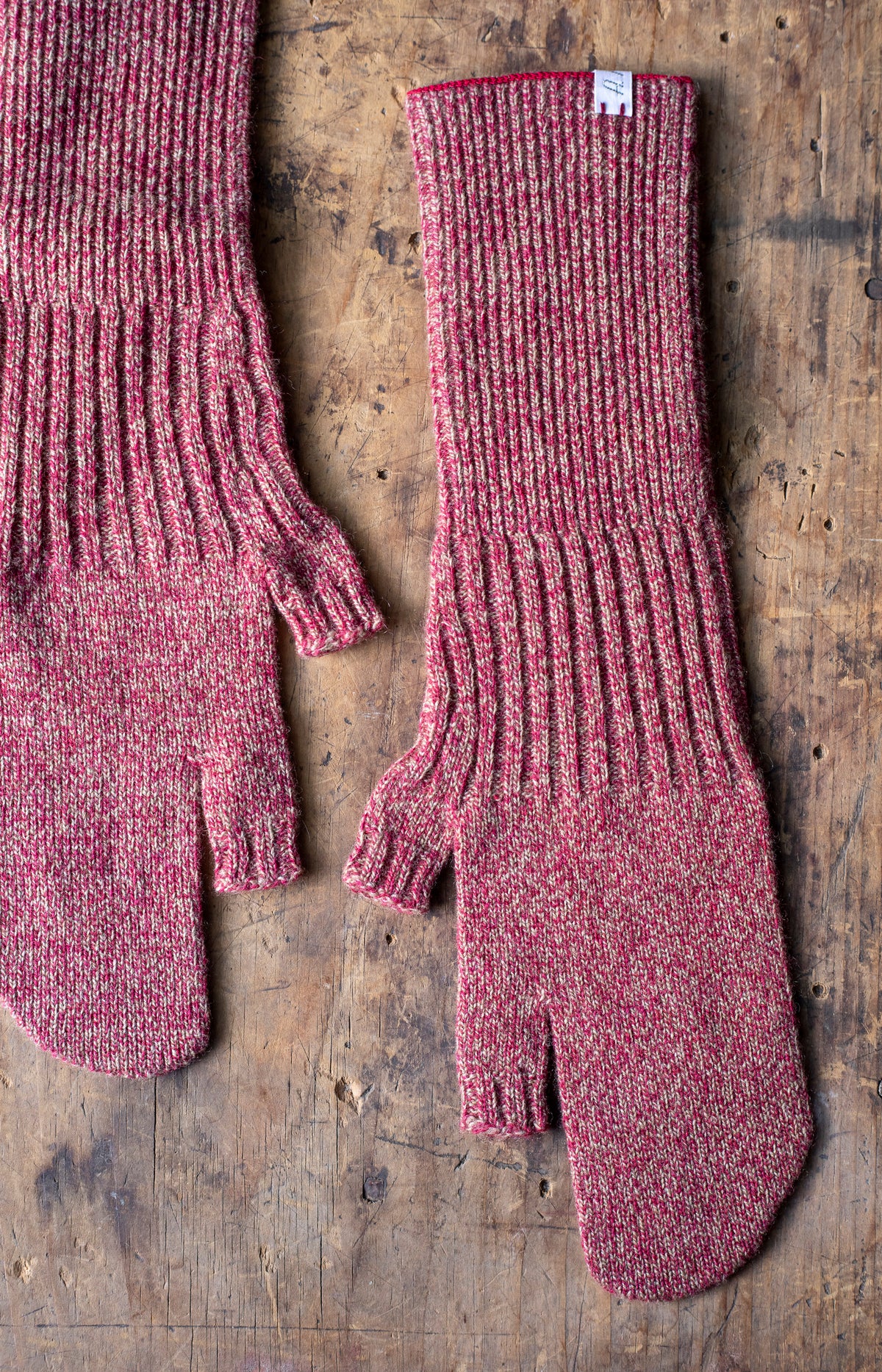 Red Mix Knit Gloves