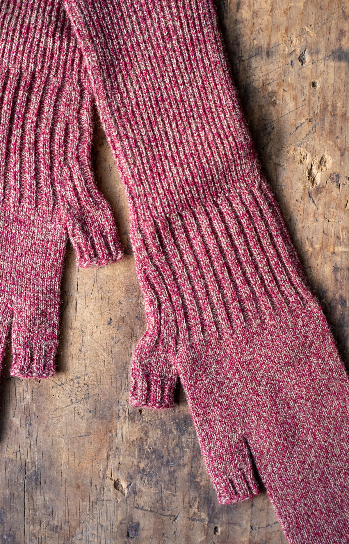 Red Mix Knit Gloves