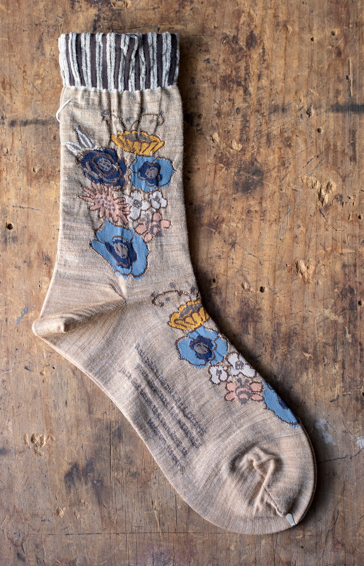 Beige Flora Socks