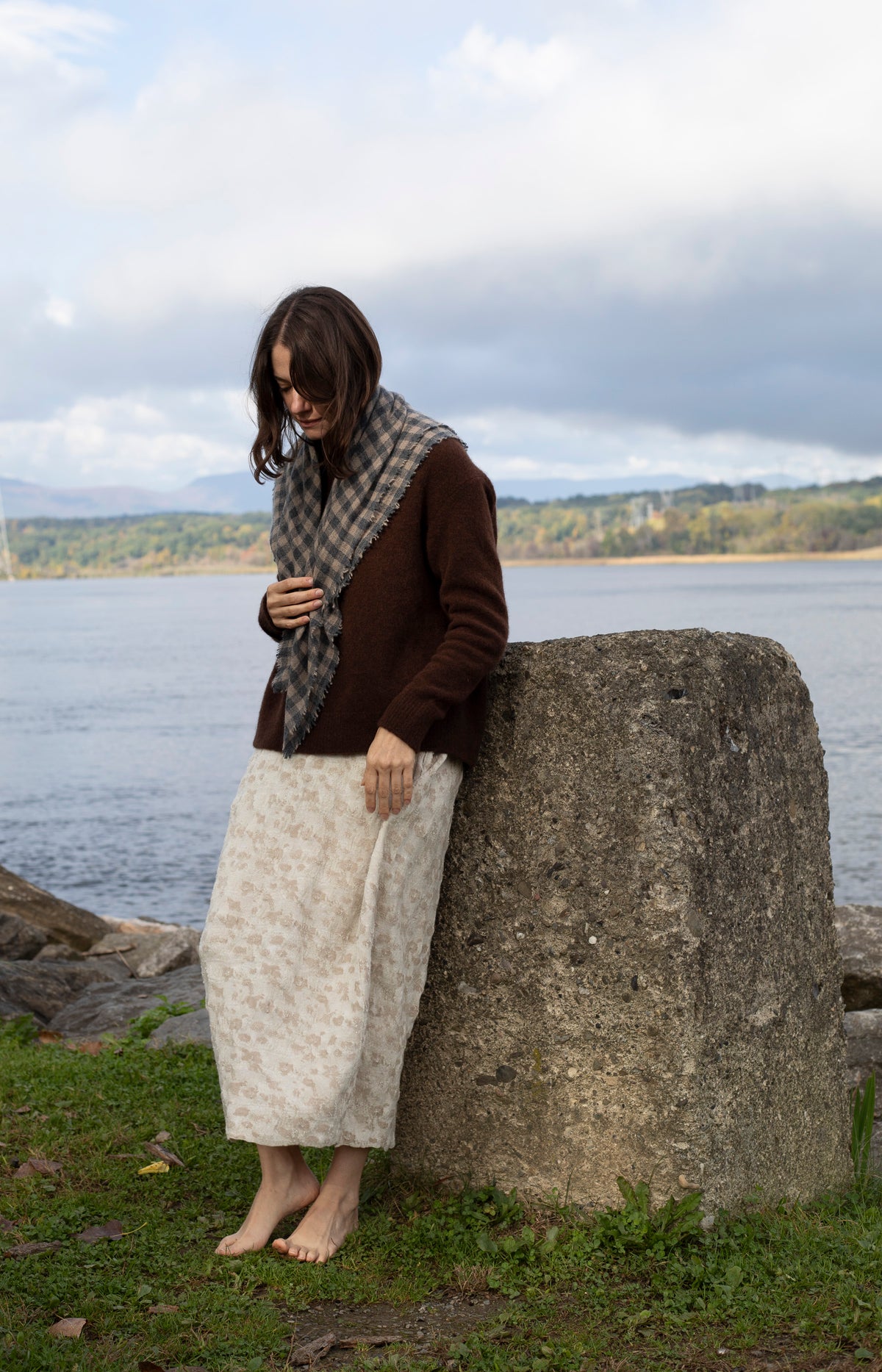 Charcoal & Beige Check Cashmere Scarf