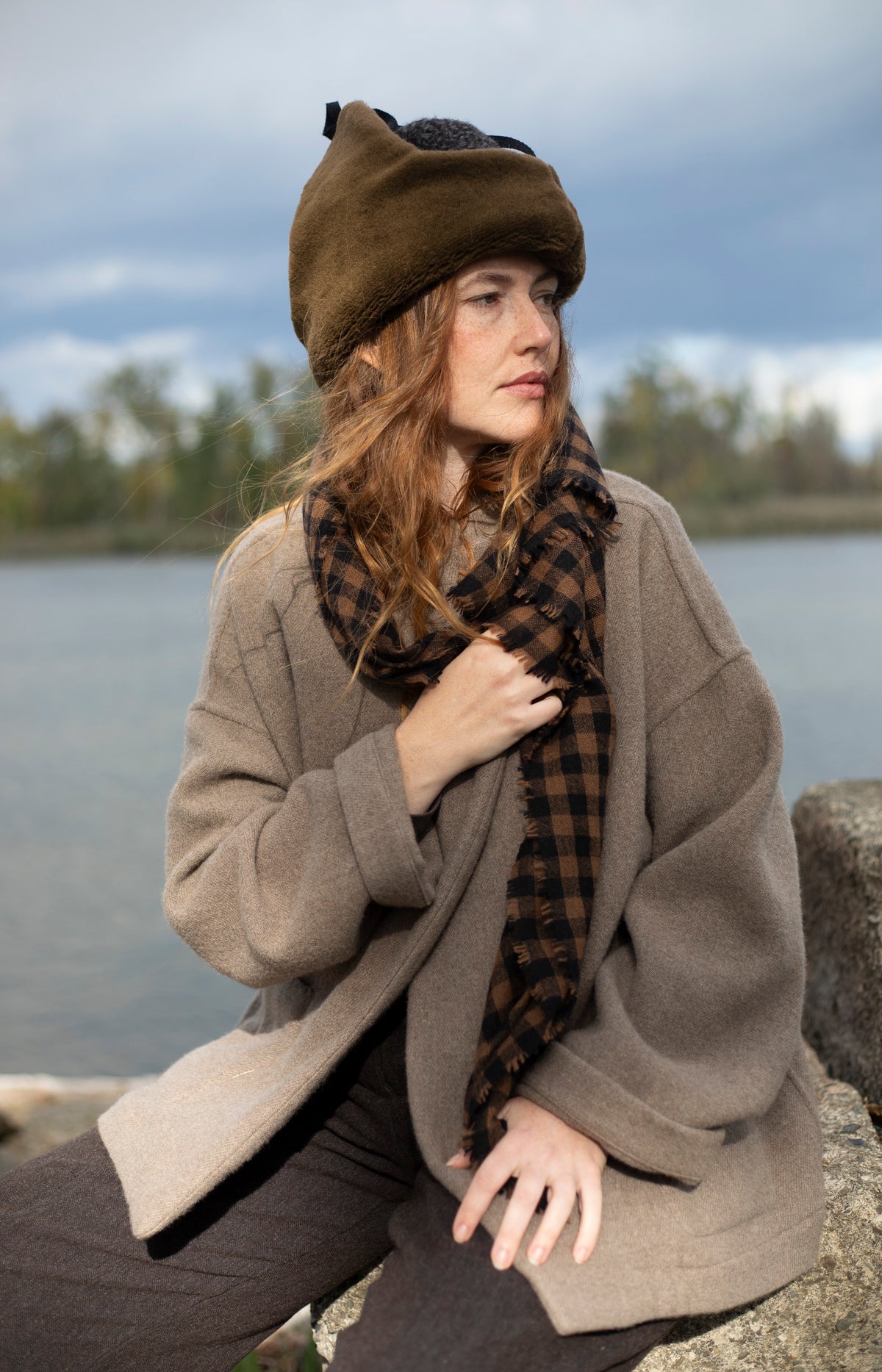 Black & Spice Check Cashmere Scarf