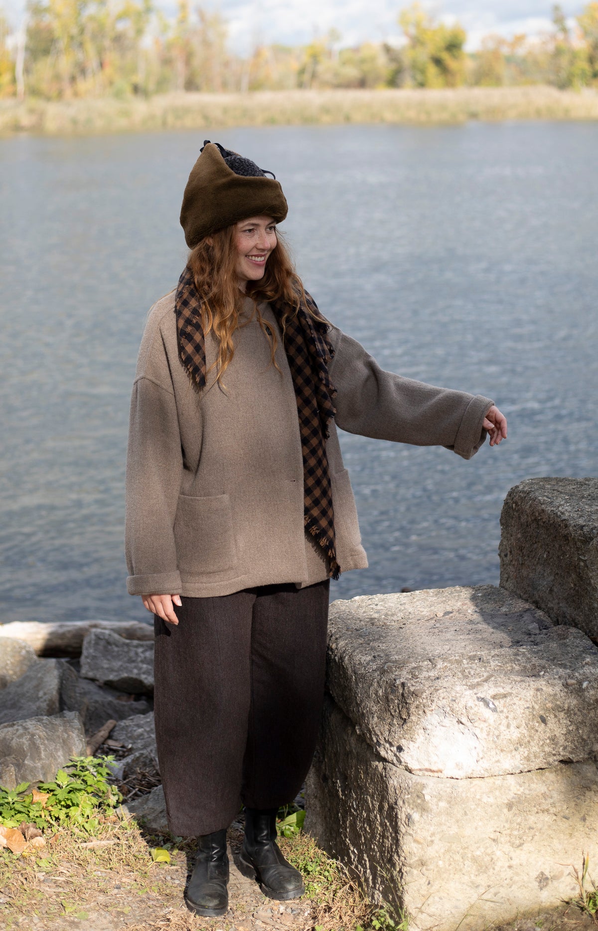Black & Spice Check Cashmere Scarf