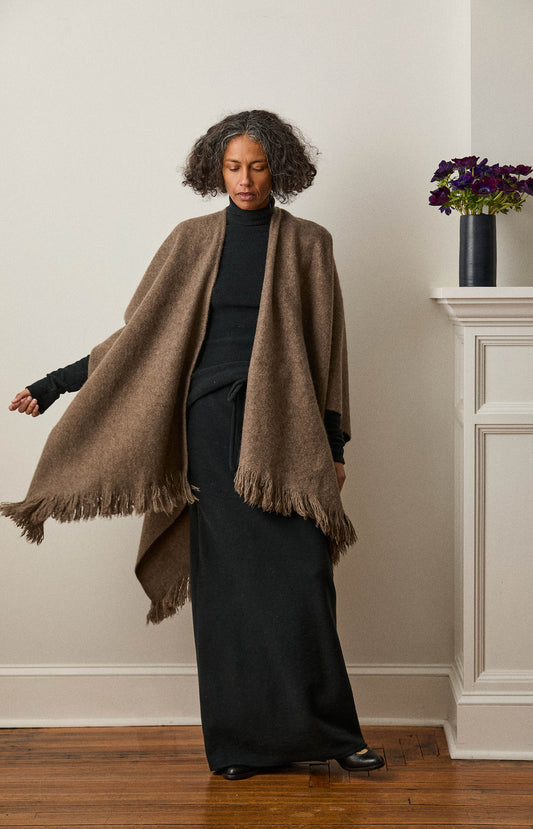 Natural Yak Grey Split Cape