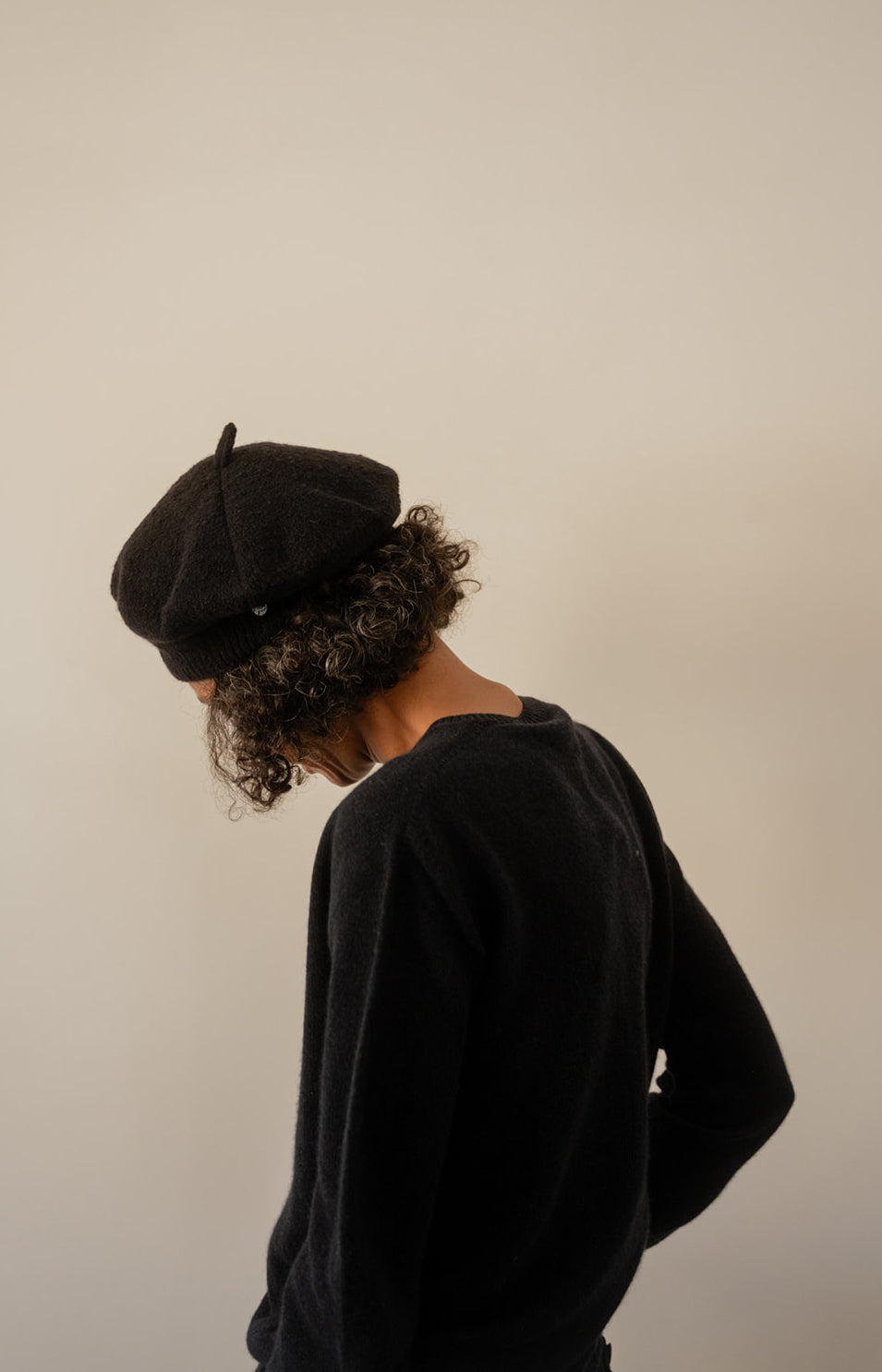 Black Cashmere Hat