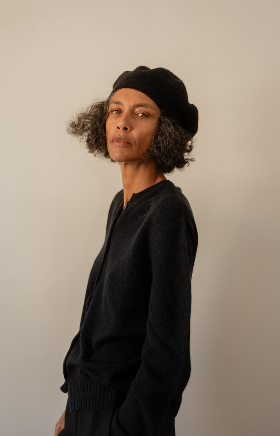Black Cashmere Hat
