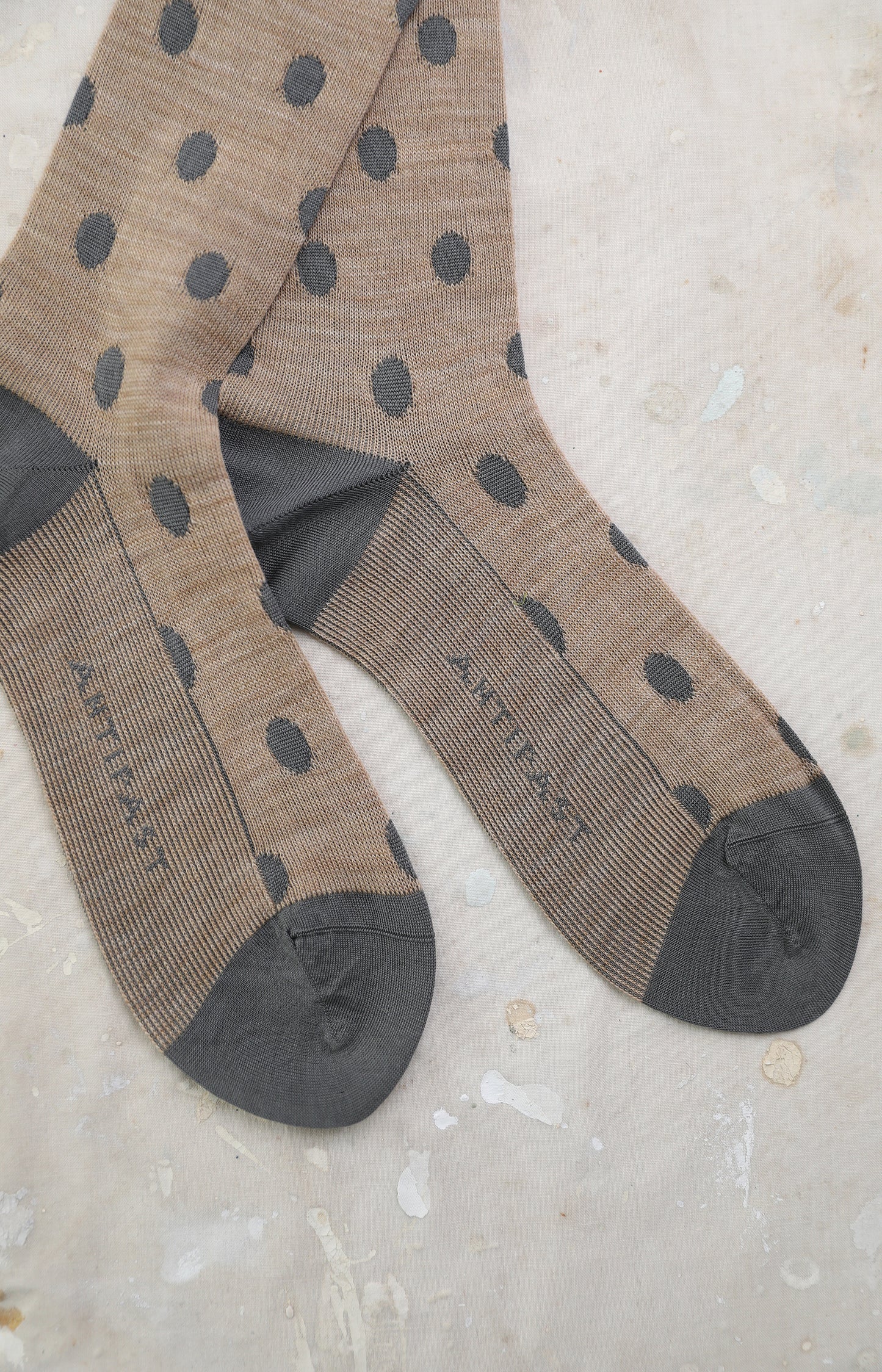 Beige Double Dot Socks