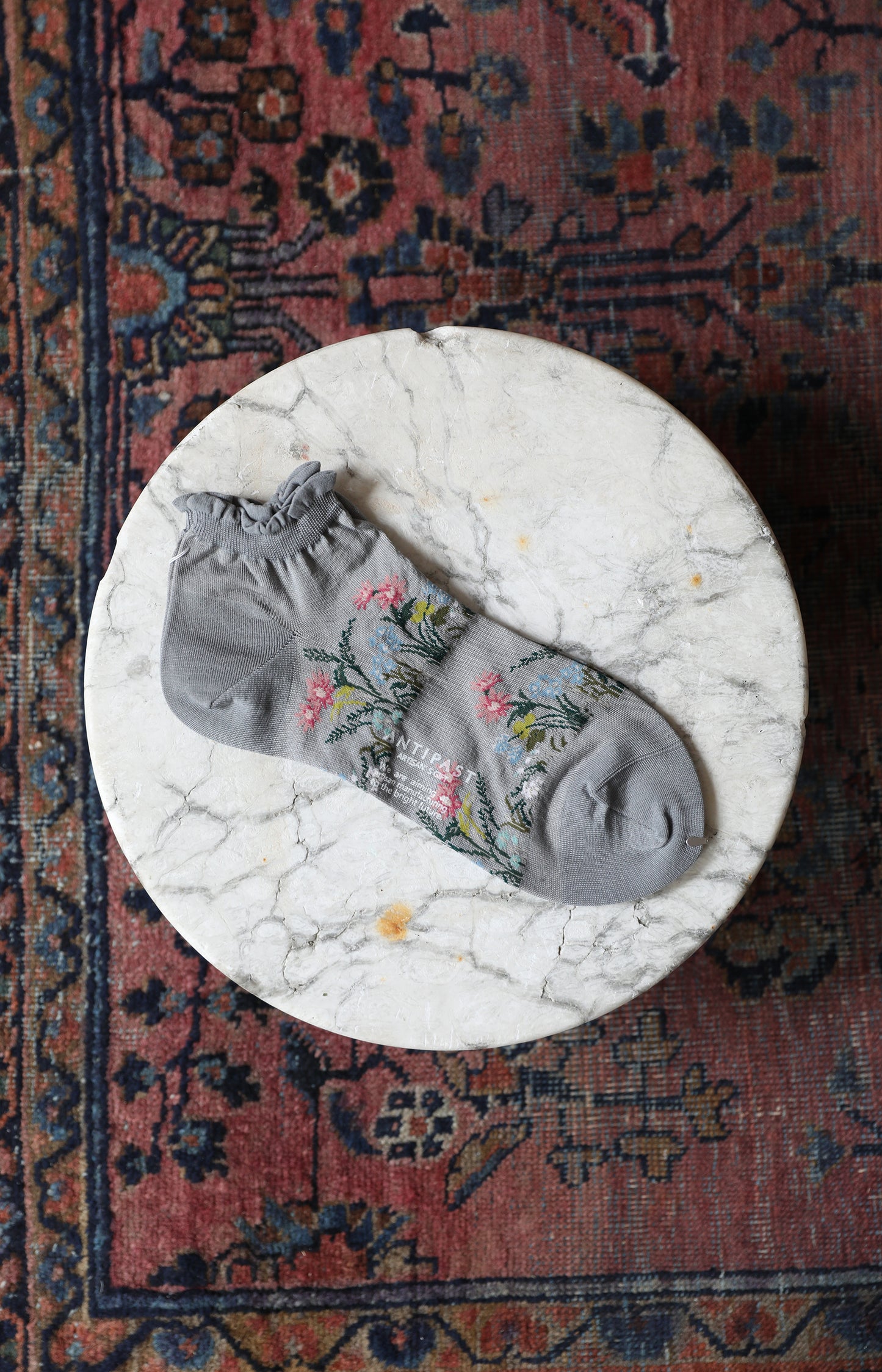 Grey Wild Flowers Ankle Socks