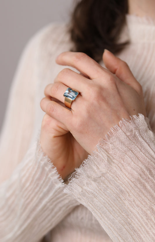 EB Modern Aquamarine Ring