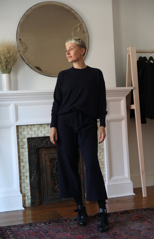 Navy Cloe Pants