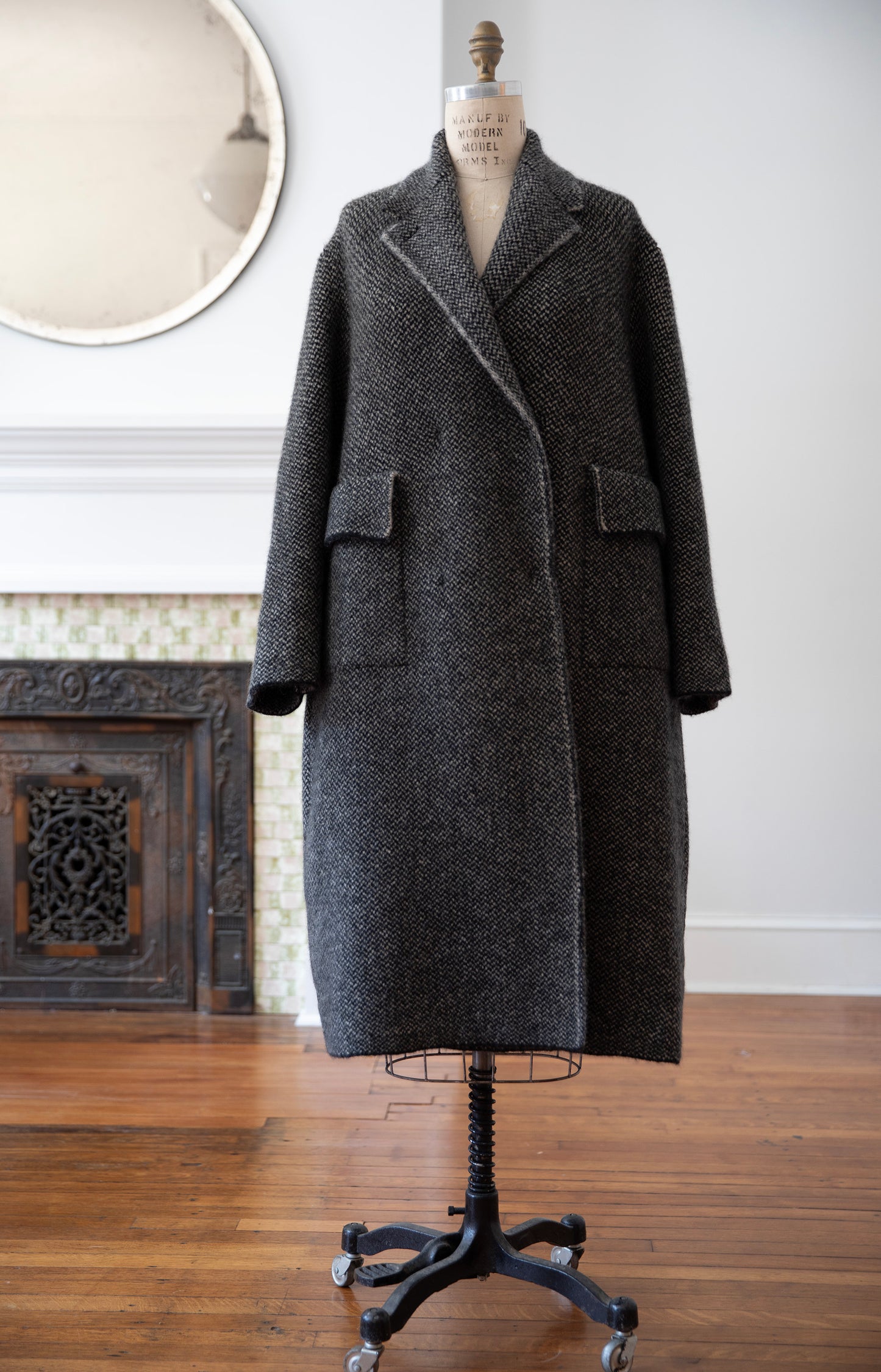 Black & Natural Bob's Coat