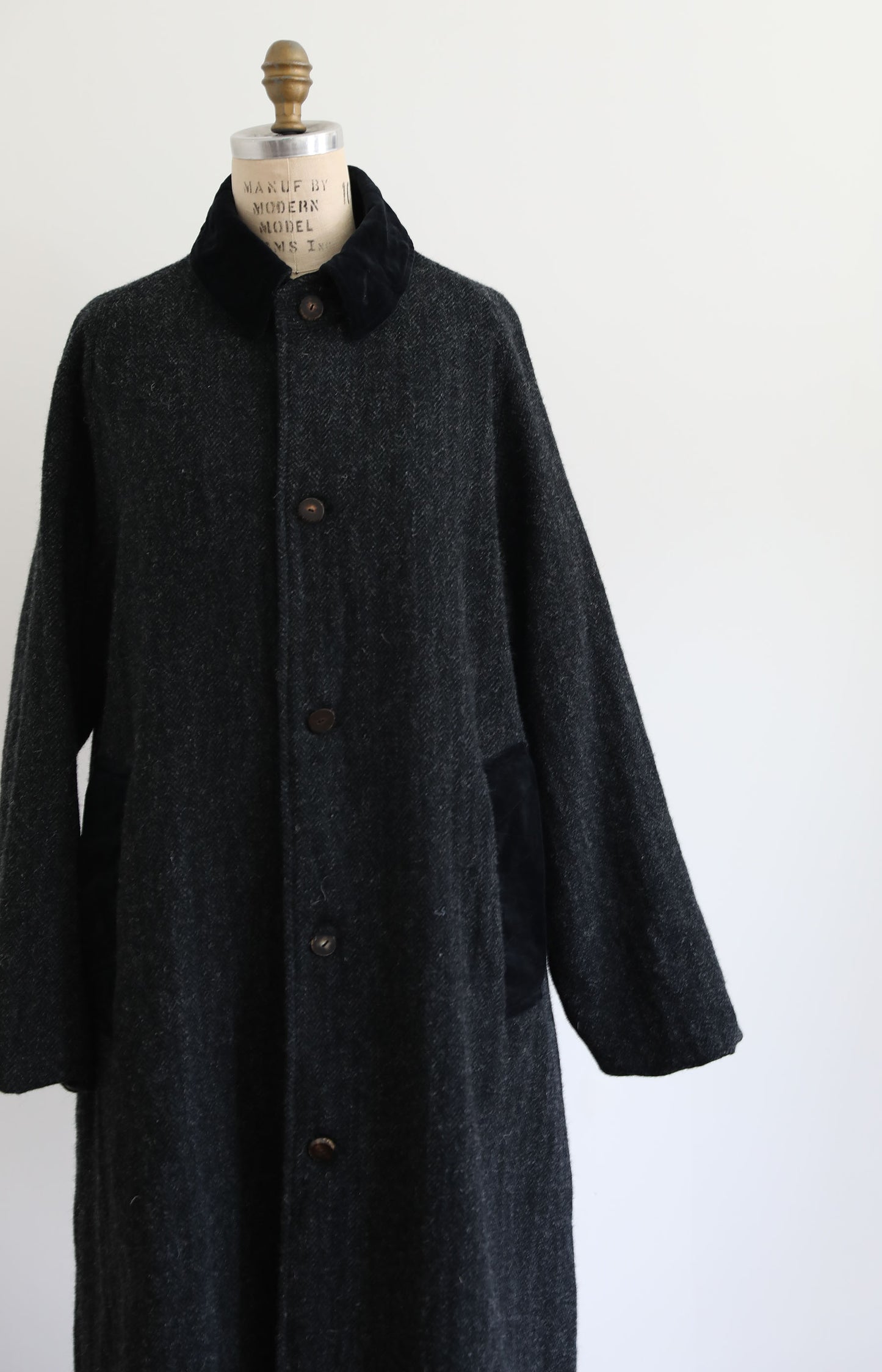 Kol Harris Tweed Bobi Coat