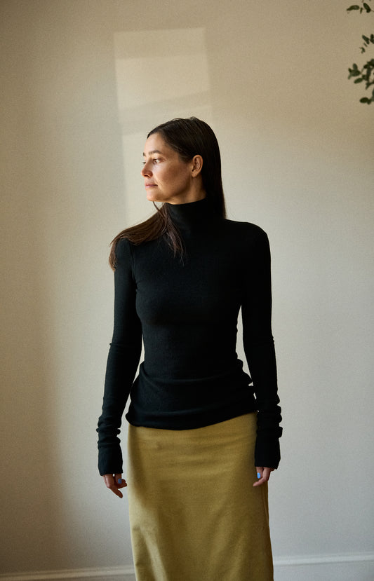 Black Keyhole Turtleneck