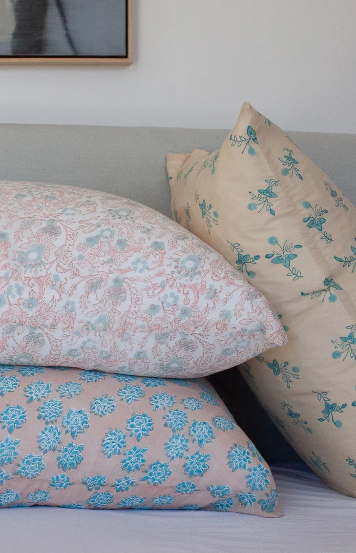 Turquoise Lily Pillowcases