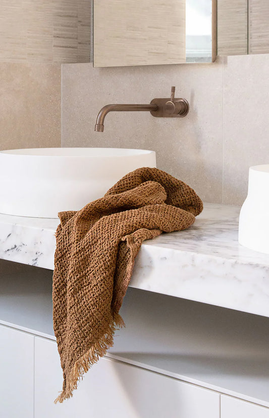 Russo Flocca Linen Hand Towel