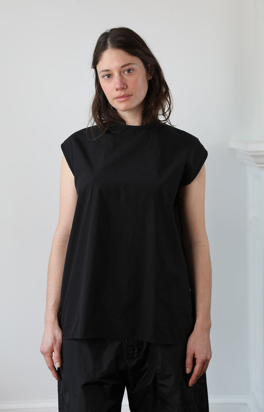 Black Poplin Bud Top