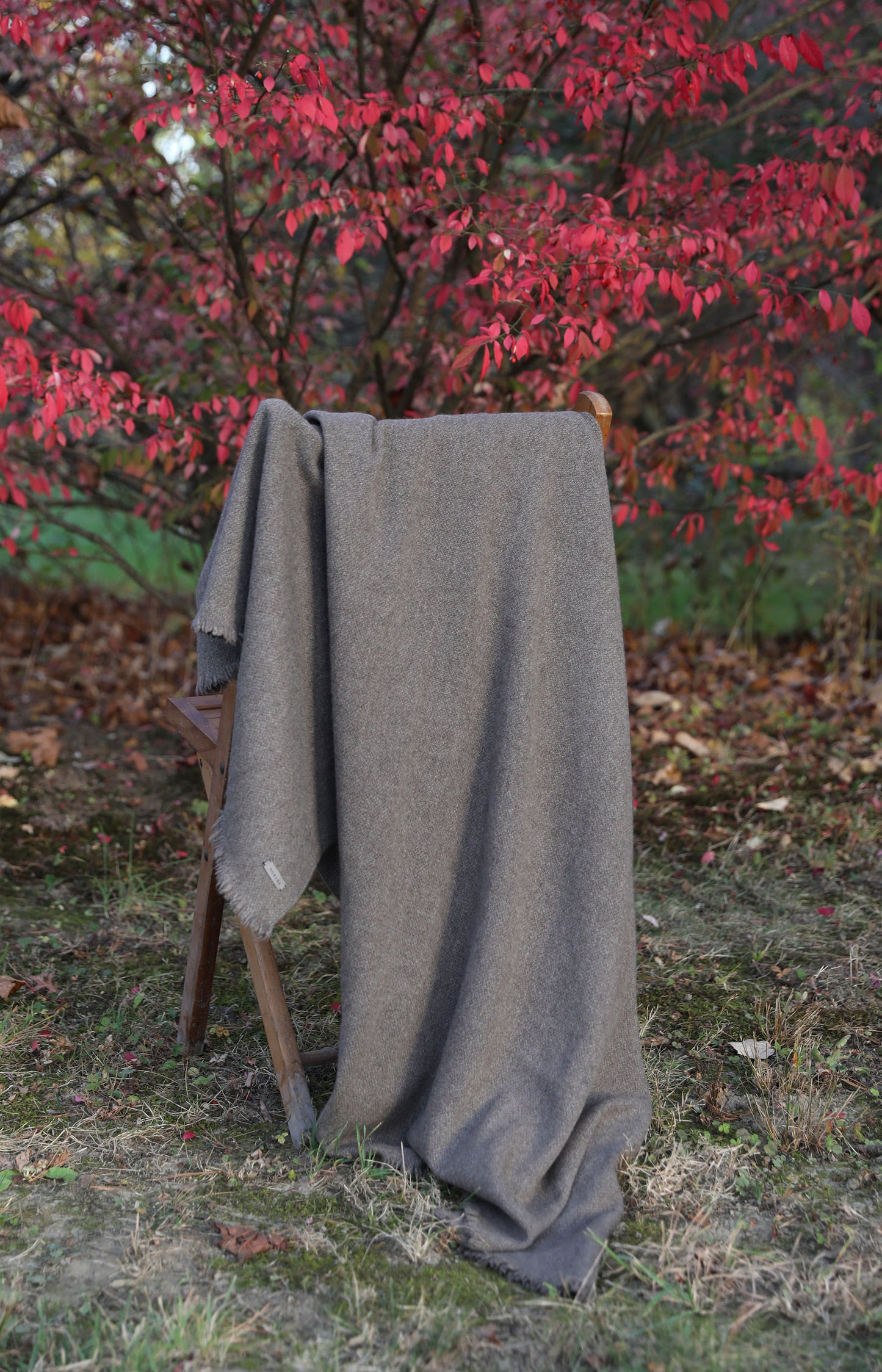 Natural Yak Grey Nomad Classic Throw