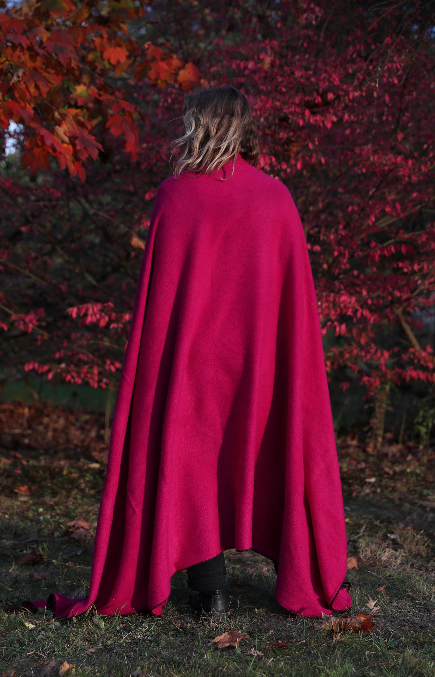 Fuchsia Nomad Dense Boiled Tent Blanket