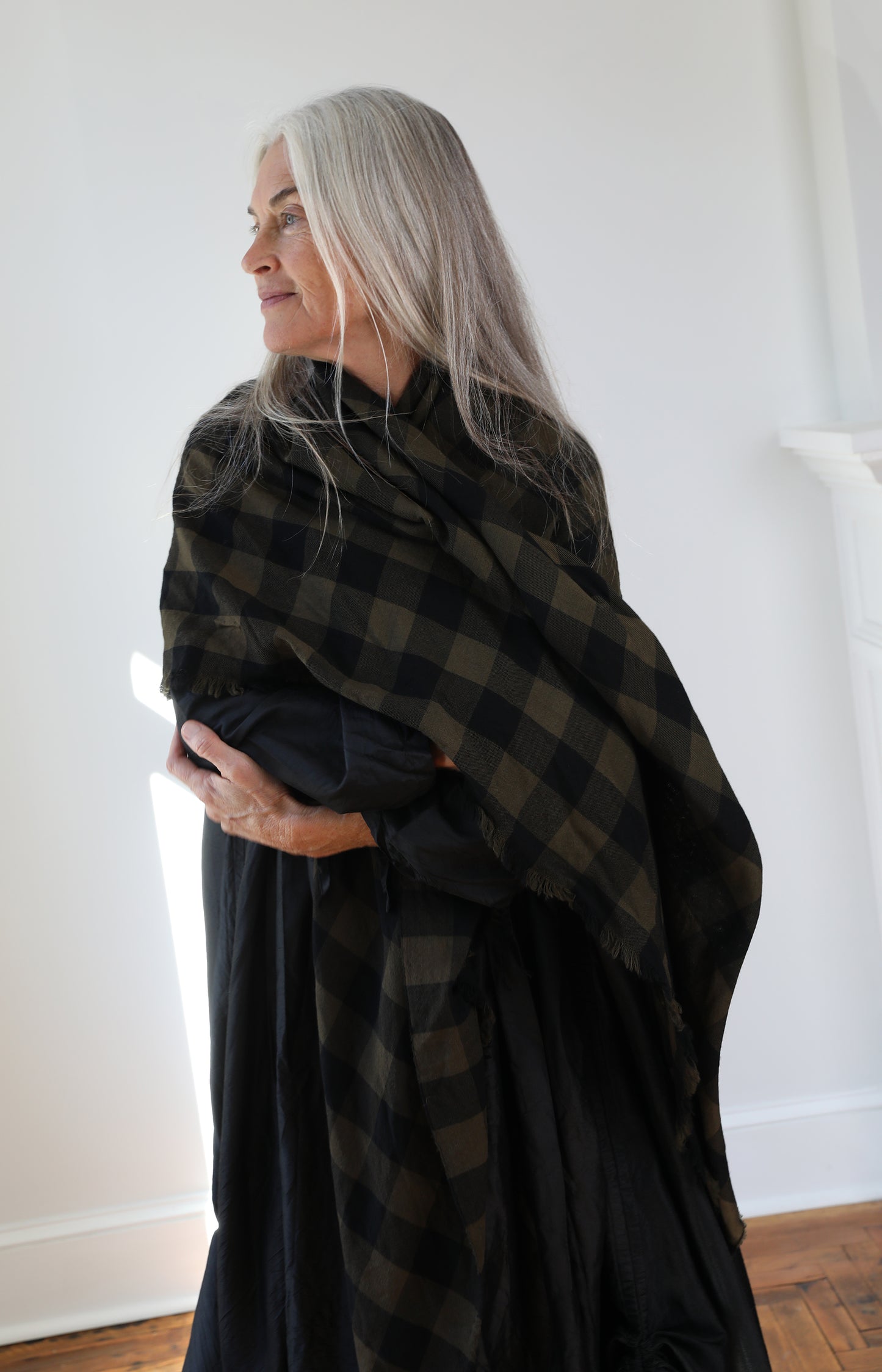 Fine Check Wool Square Scarf