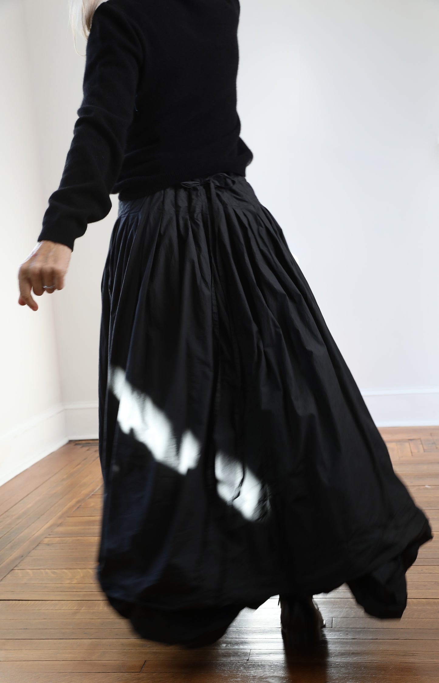 Black Crisp Cotton Sunflower Skirt