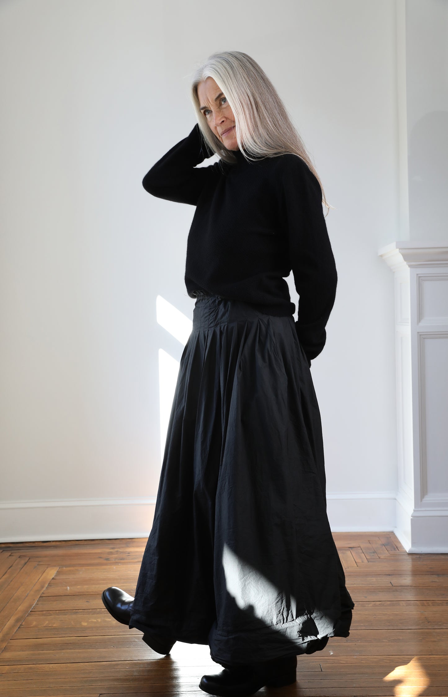 Black Crisp Cotton Sunflower Skirt