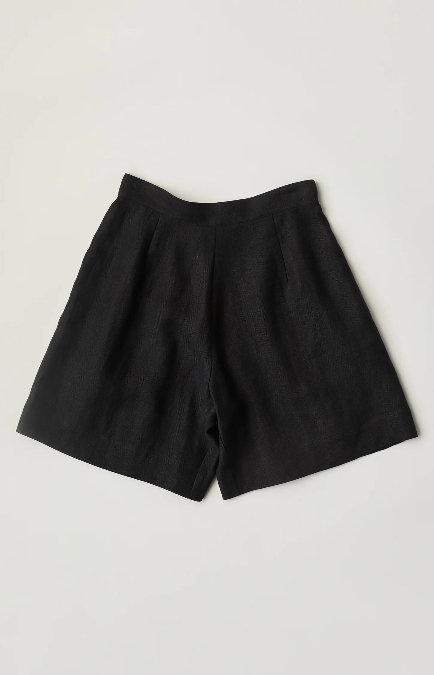 Black Irish Linen Herringbone Triangle Shorts