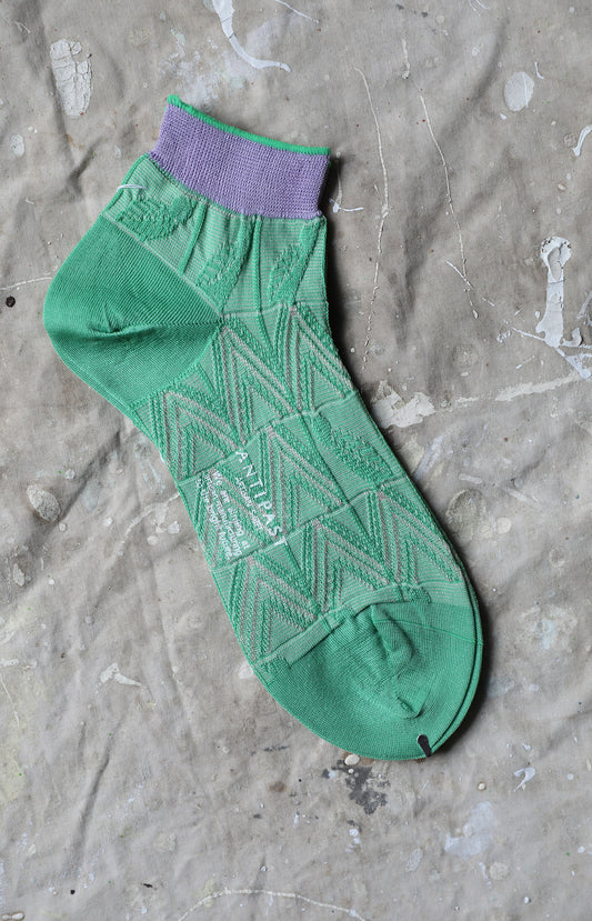 Green Leaf Bird Footie Socks