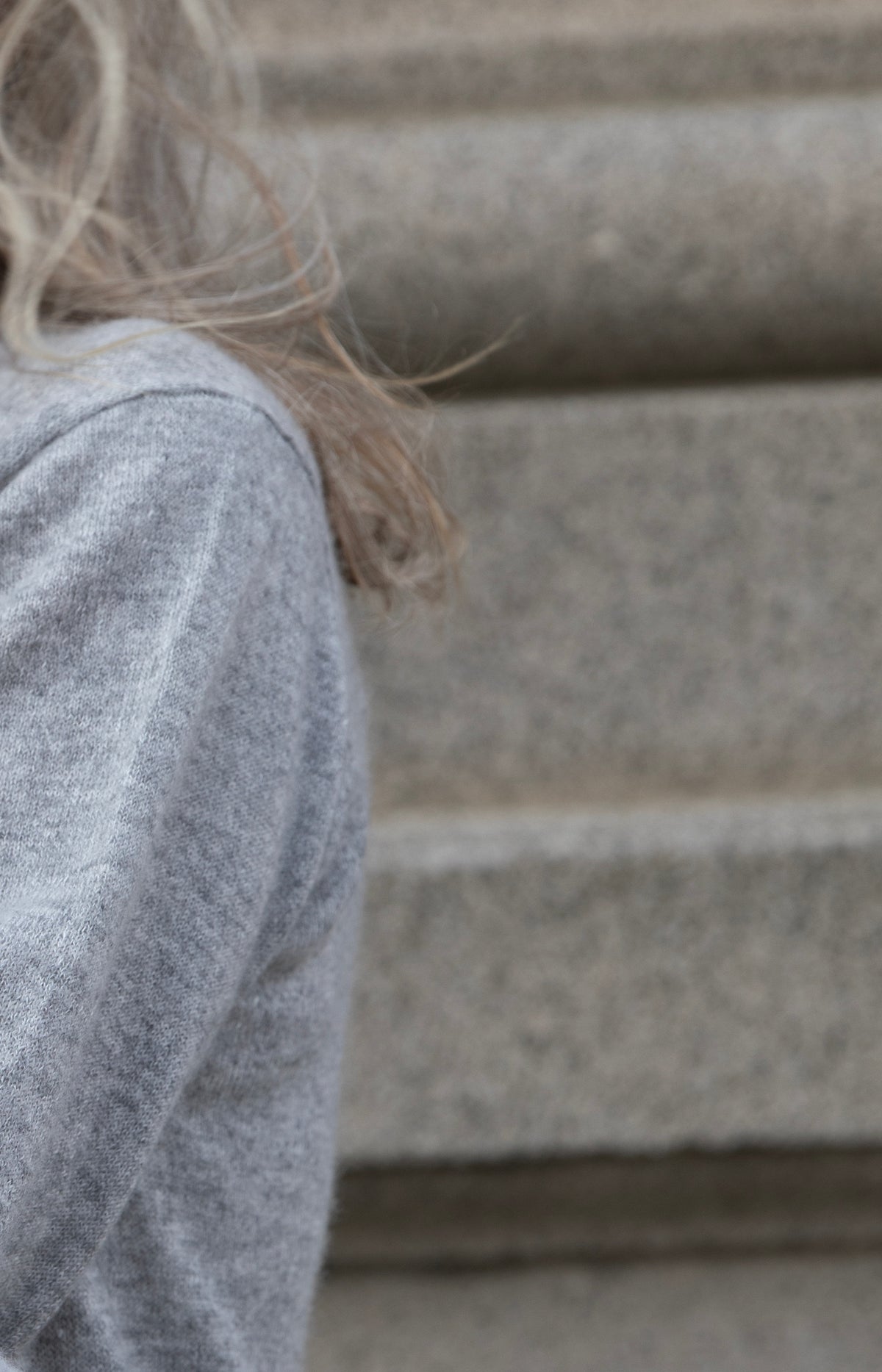 Grey Cashmere Linen Knit